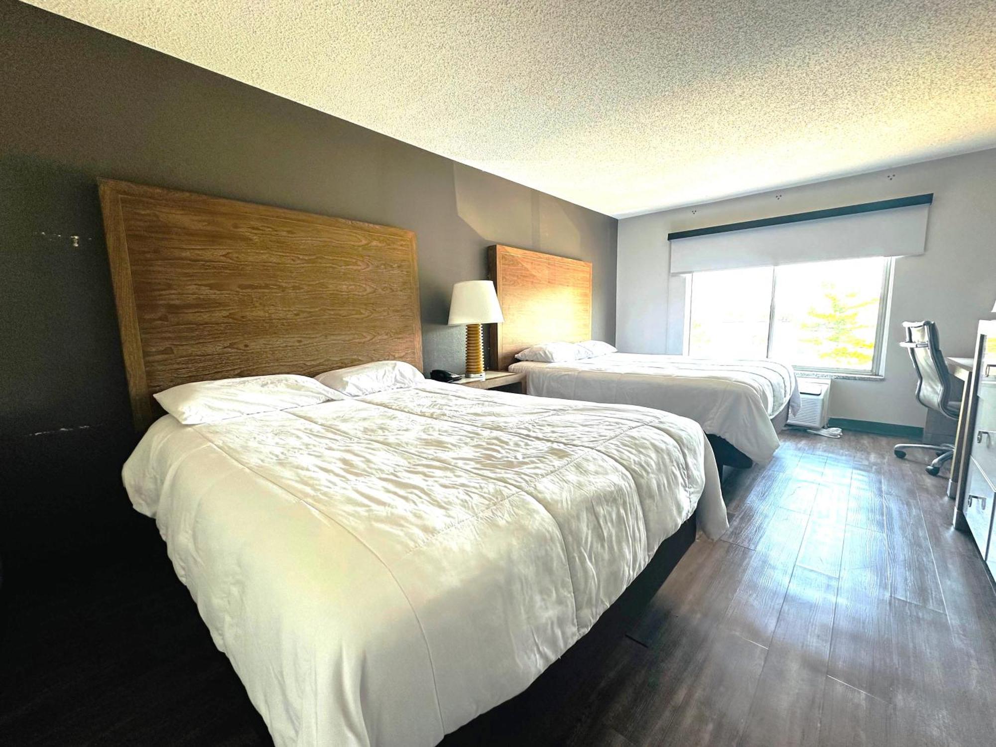 Baymont Inn And Suites By Wyndham Columbus / Near Osu מראה חיצוני תמונה