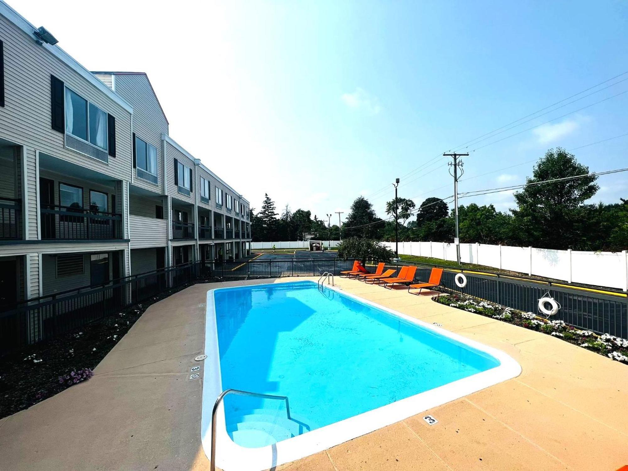 Baymont Inn And Suites By Wyndham Columbus / Near Osu מראה חיצוני תמונה