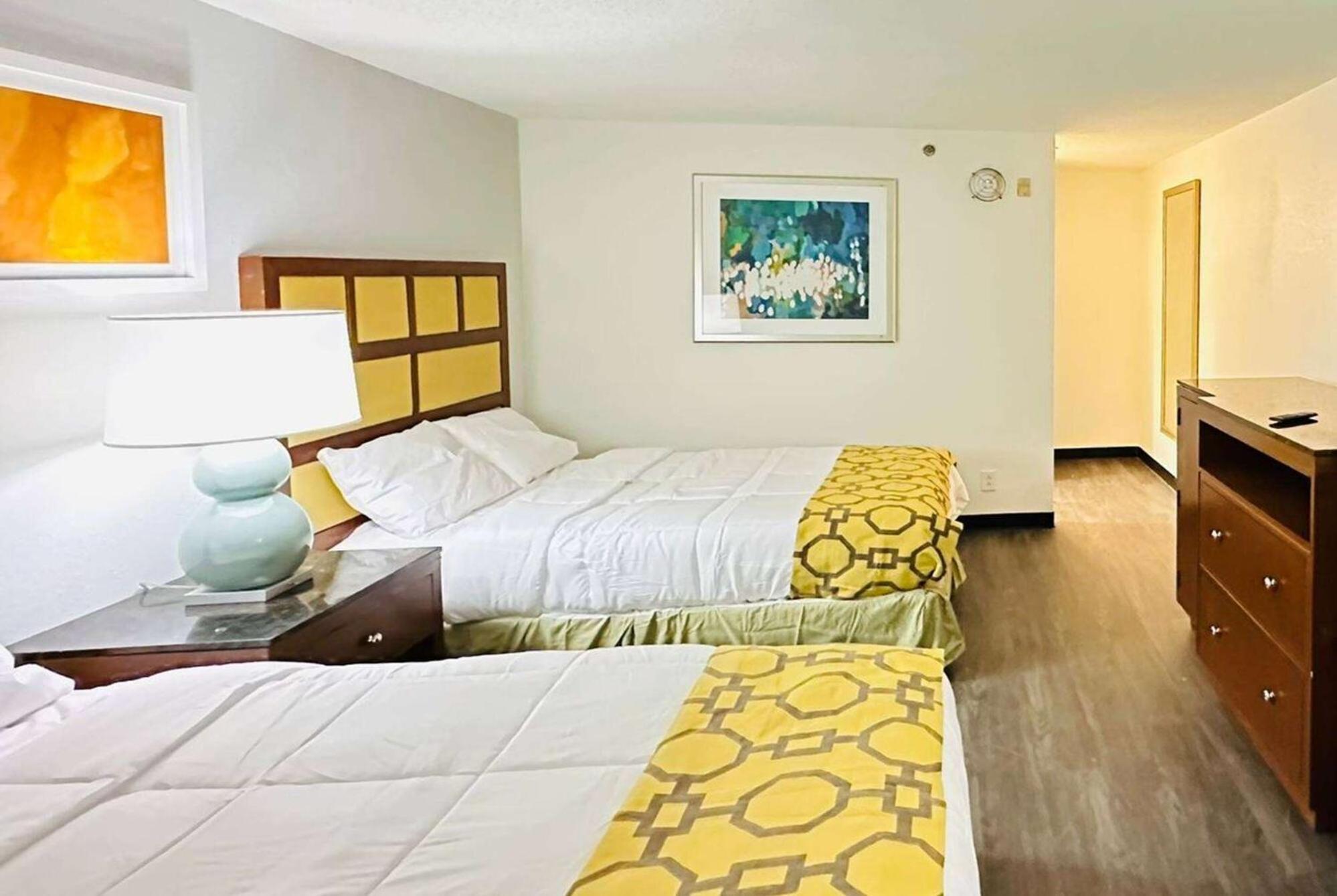 Baymont Inn And Suites By Wyndham Columbus / Near Osu מראה חיצוני תמונה